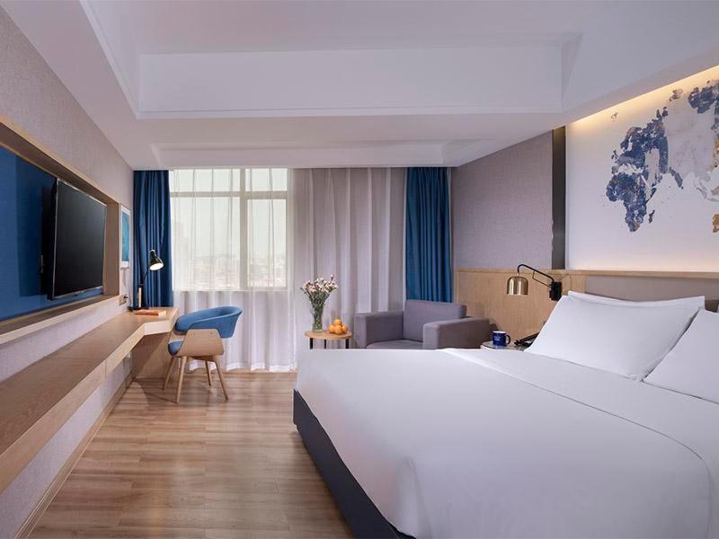 กีริอ๊าด มาร์เวลัส โฮเต็ล ตงกวน ฉางอาน ไลท์เรลเวย์สเตชั่น Hotel ภายนอก รูปภาพ